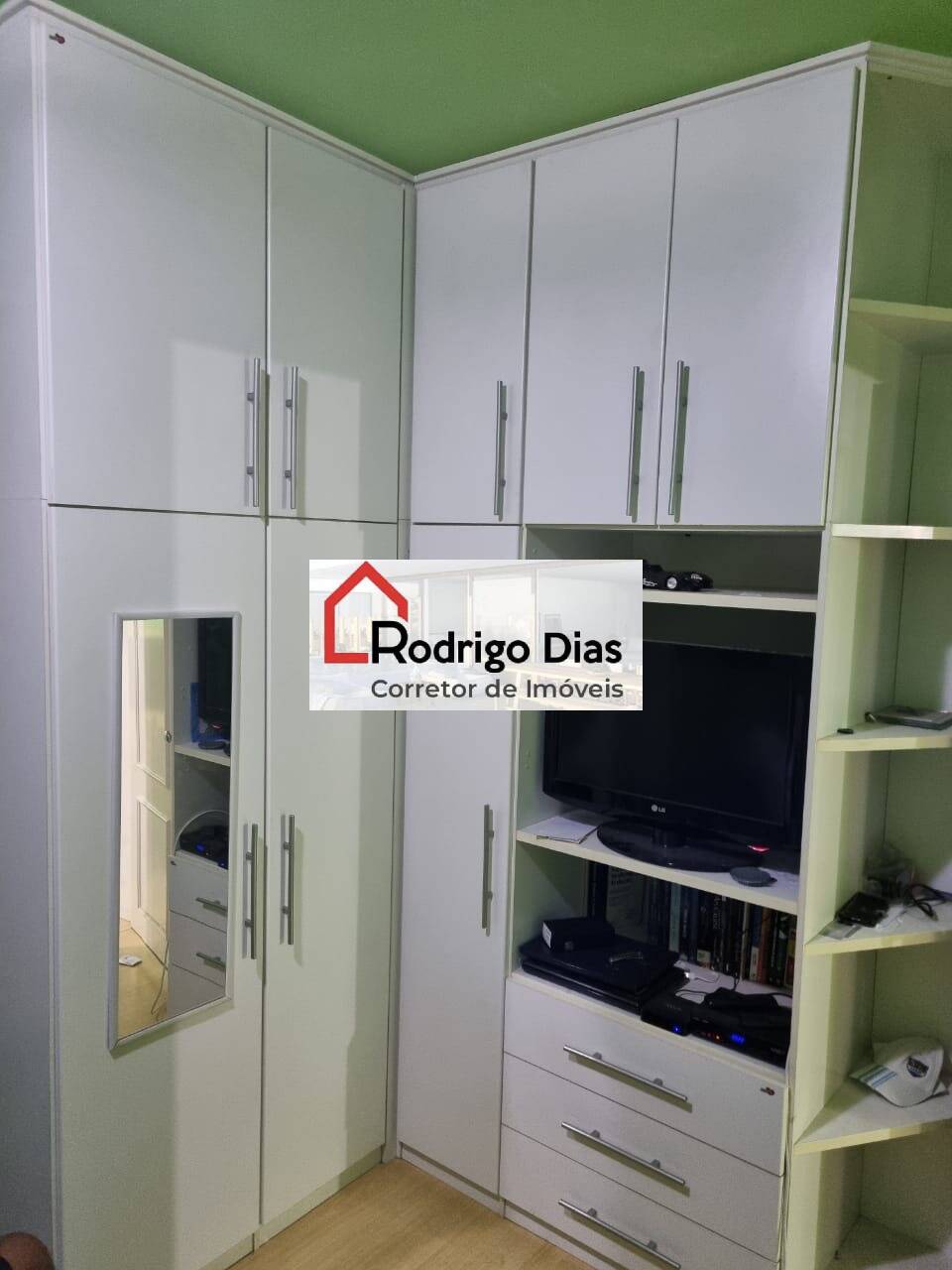 Apartamento à venda com 2 quartos, 60m² - Foto 19