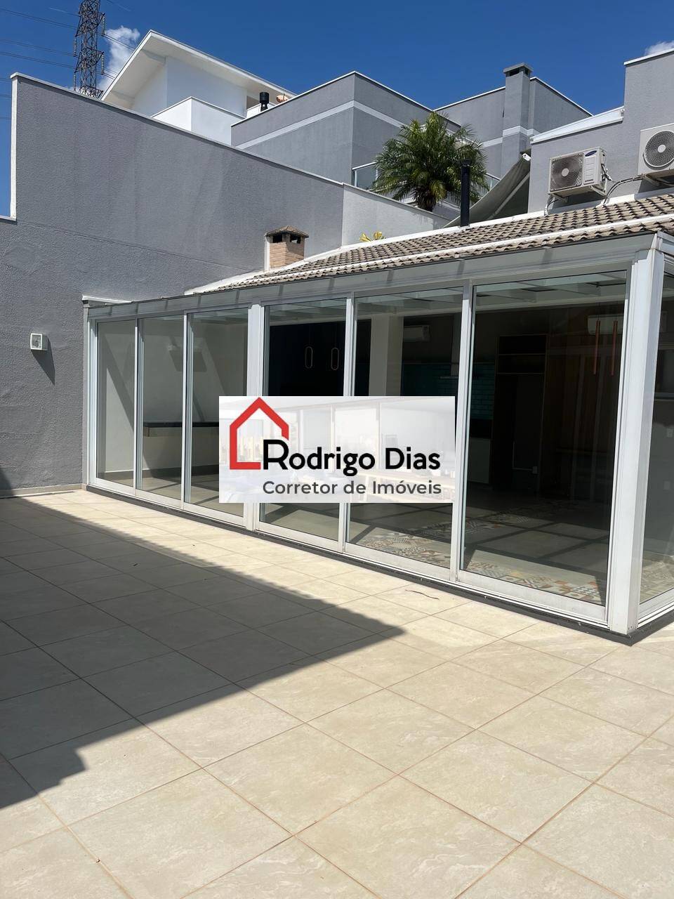 Casa de Condomínio à venda e aluguel com 4 quartos, 290m² - Foto 13