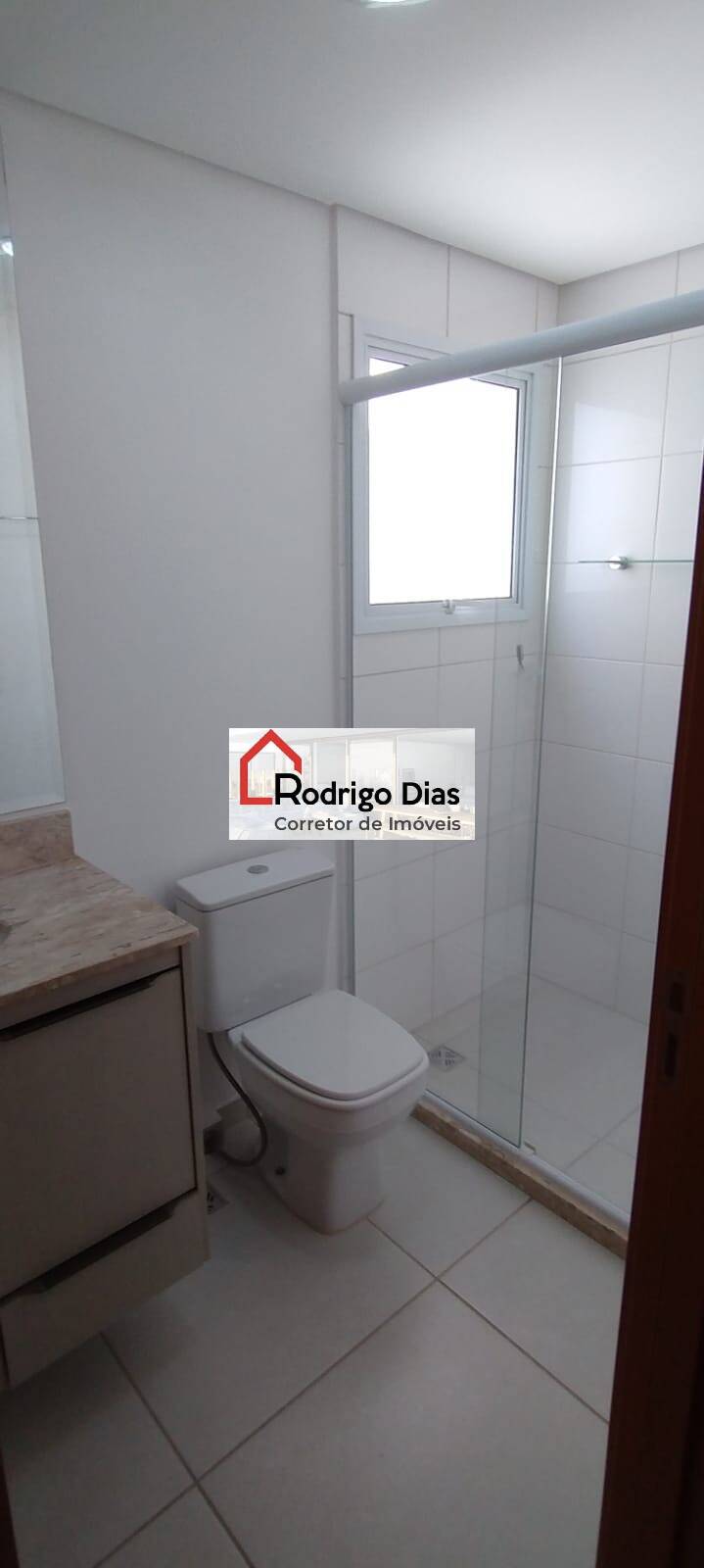 Apartamento para alugar com 3 quartos, 101m² - Foto 3