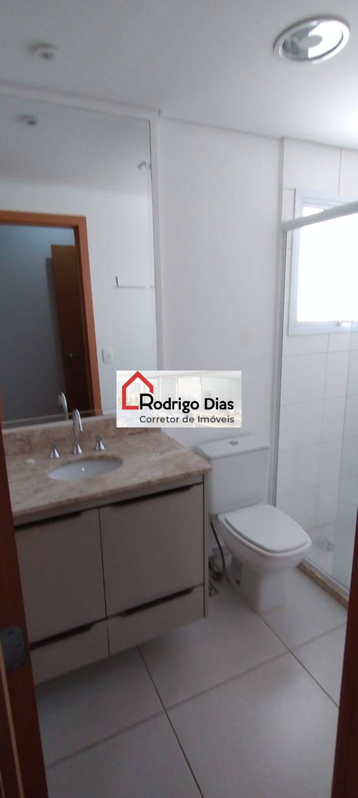 Apartamento para alugar com 3 quartos, 101m² - Foto 6