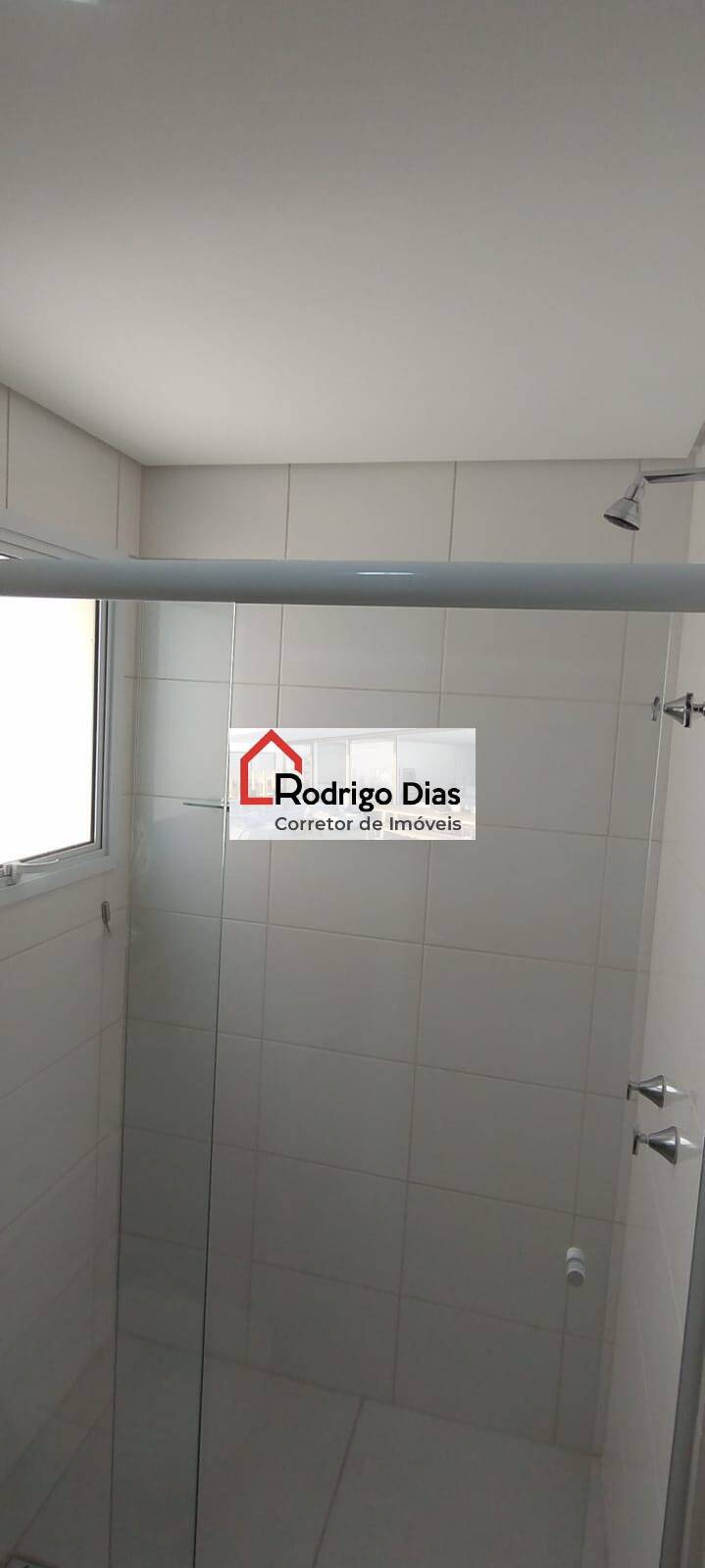 Apartamento para alugar com 3 quartos, 101m² - Foto 8