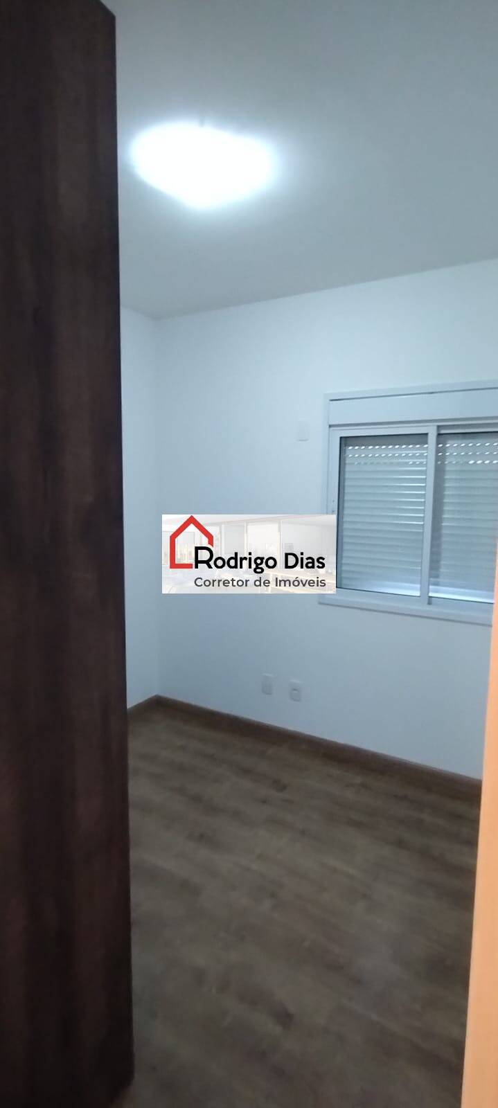 Apartamento para alugar com 3 quartos, 101m² - Foto 16