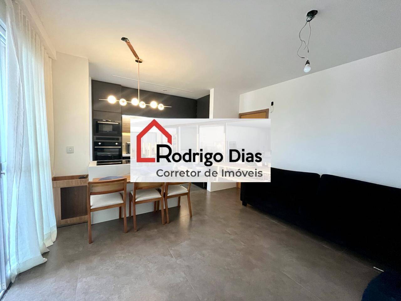 Apartamento à venda com 2 quartos, 61m² - Foto 2