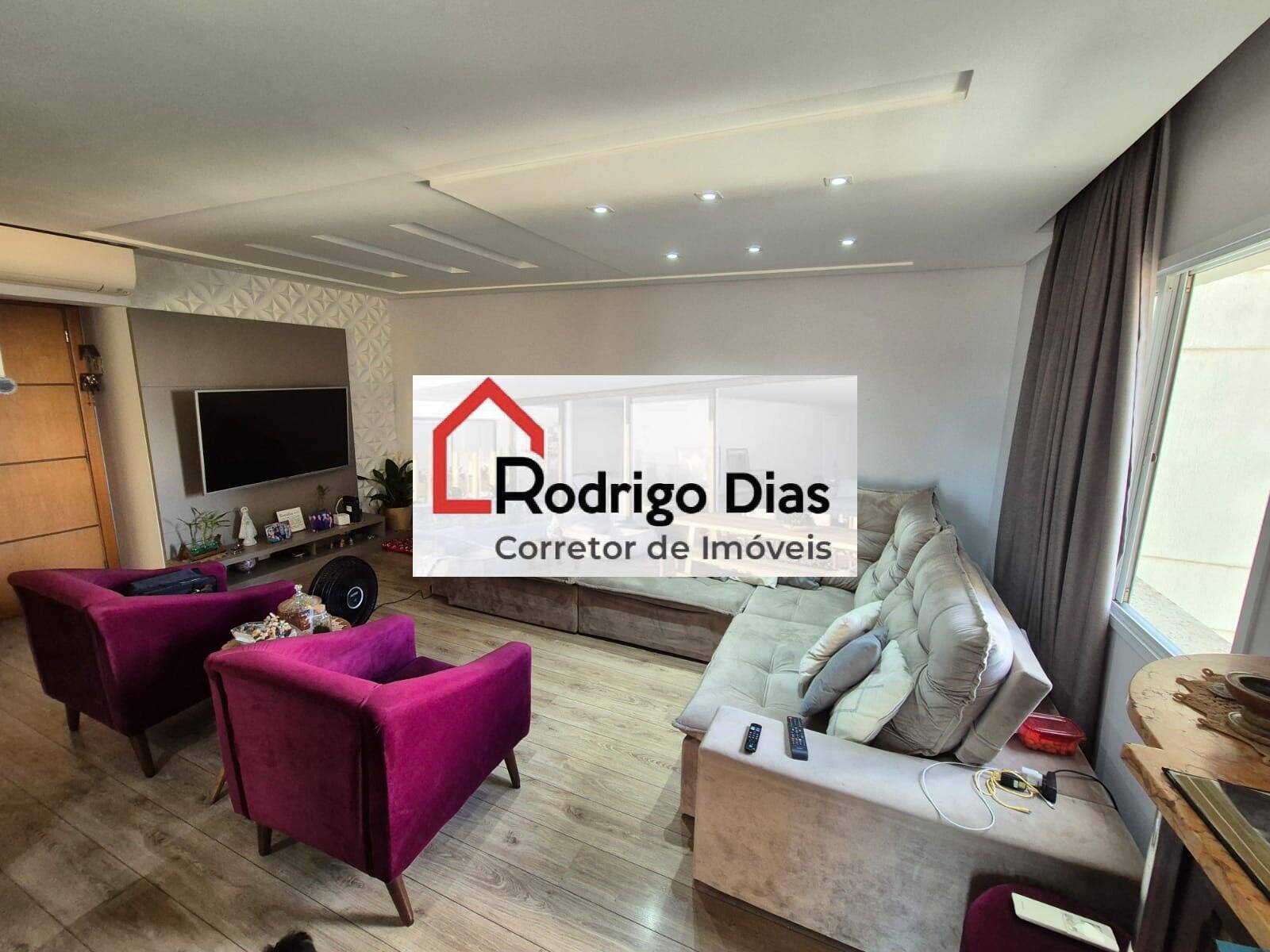 Apartamento à venda com 3 quartos, 110m² - Foto 1