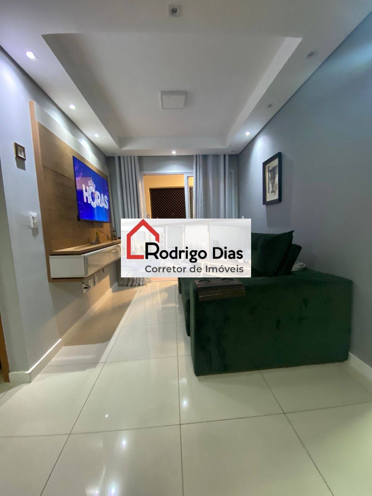 Apartamento à venda com 2 quartos, 57m² - Foto 1