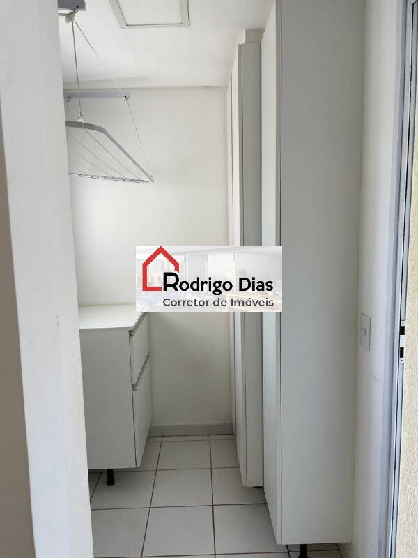 Apartamento para alugar com 3 quartos, 119m² - Foto 22