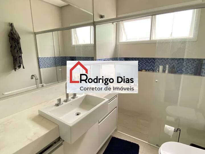 Casa de Condomínio para alugar com 3 quartos, 400m² - Foto 23