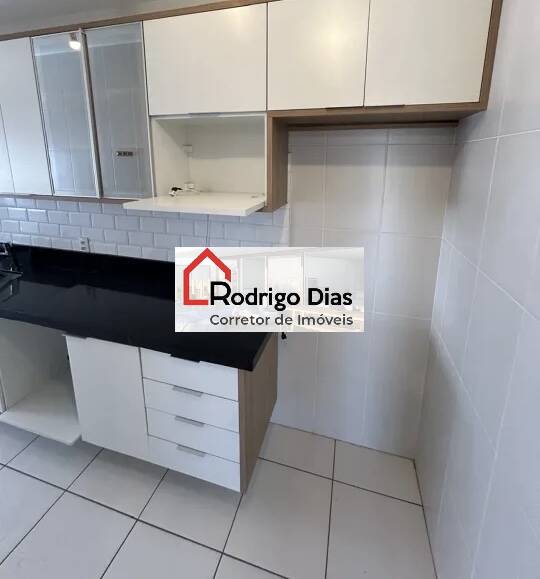 Apartamento à venda com 2 quartos, 66m² - Foto 29