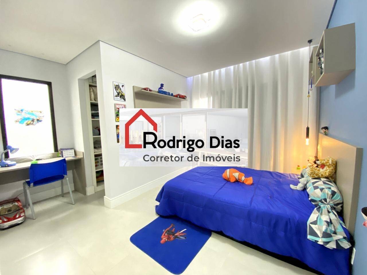 Casa de Condomínio para alugar com 4 quartos, 282m² - Foto 5