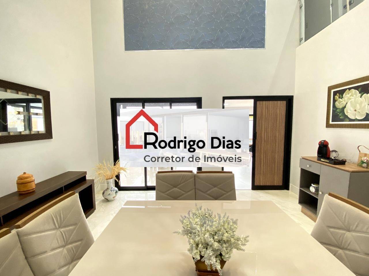 Casa de Condomínio para alugar com 4 quartos, 282m² - Foto 11