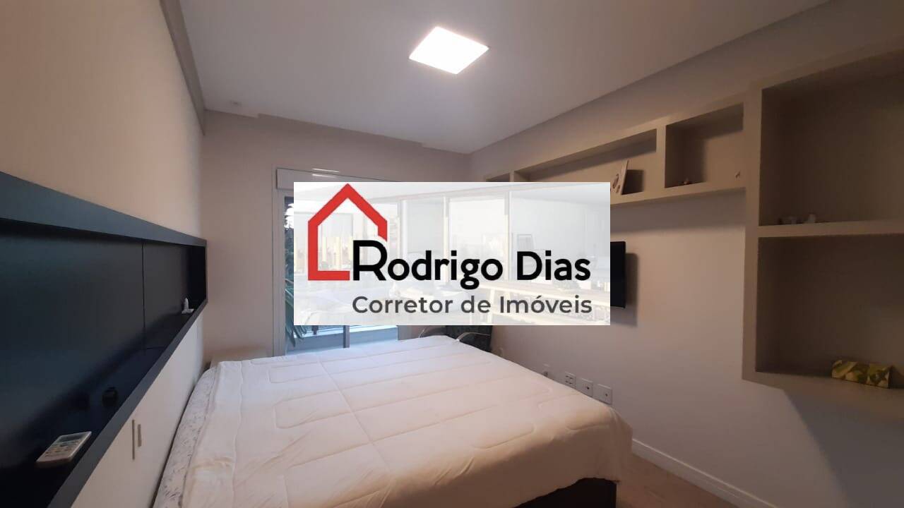 Casa de Condomínio para alugar com 4 quartos, 321m² - Foto 3