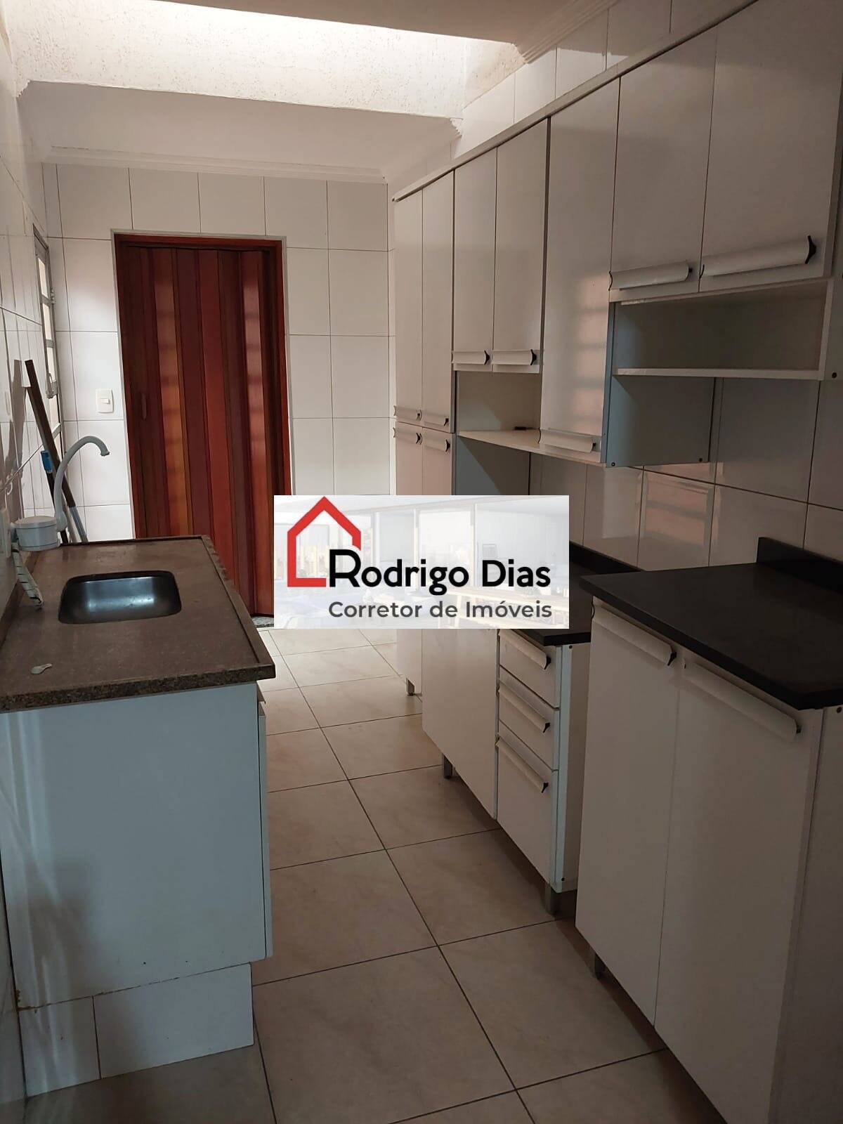 Casa à venda com 3 quartos, 163m² - Foto 16