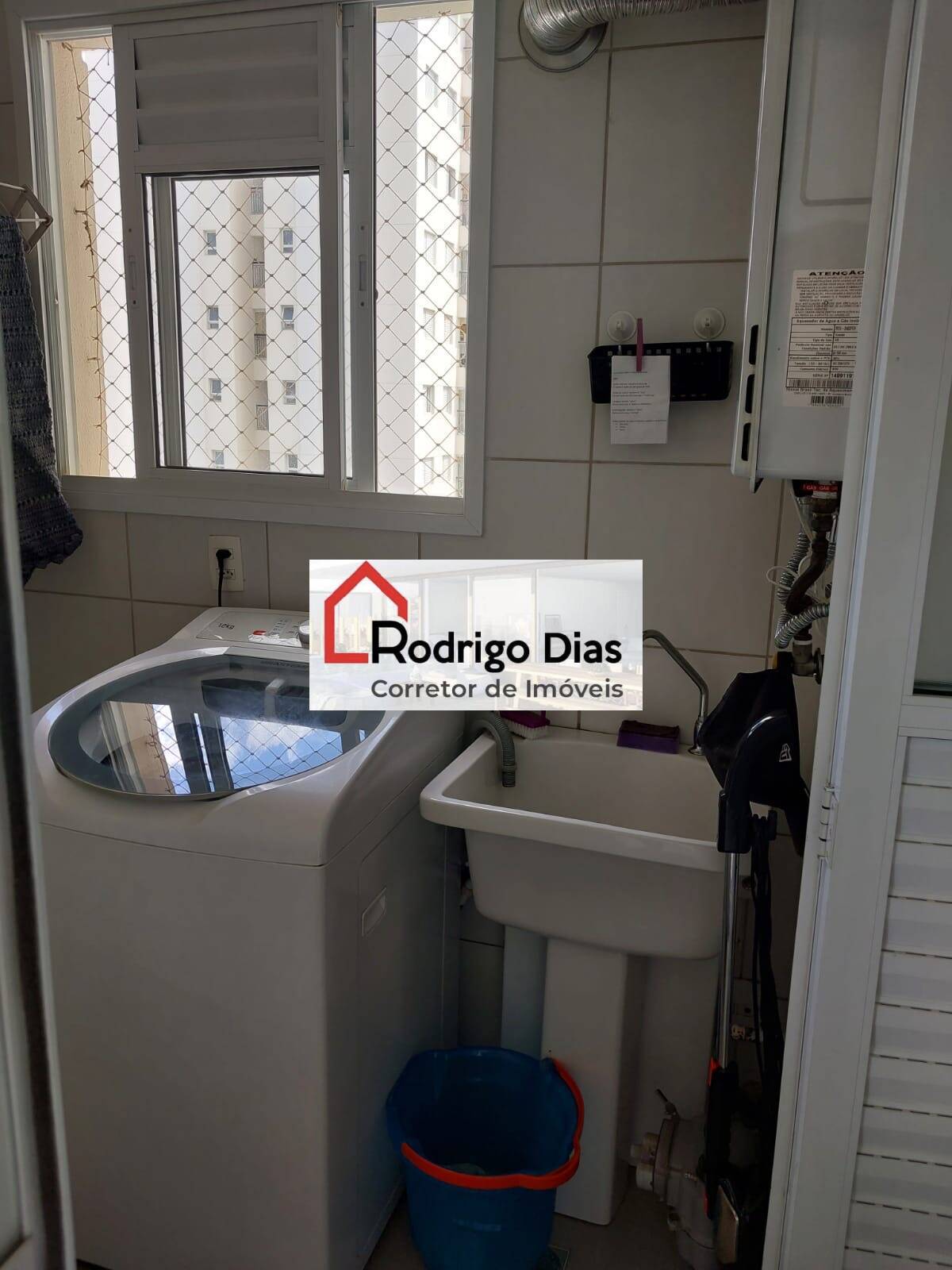 Apartamento à venda com 3 quartos, 131m² - Foto 12