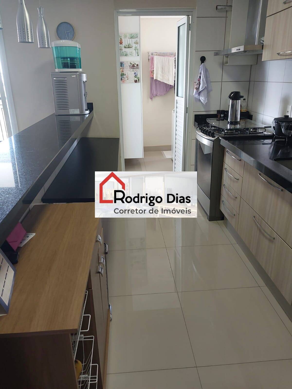 Apartamento à venda com 3 quartos, 131m² - Foto 17