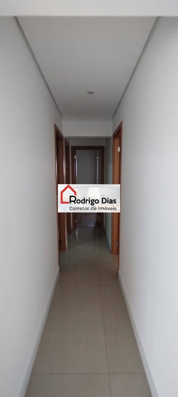 Apartamento para alugar com 3 quartos, 101m² - Foto 3