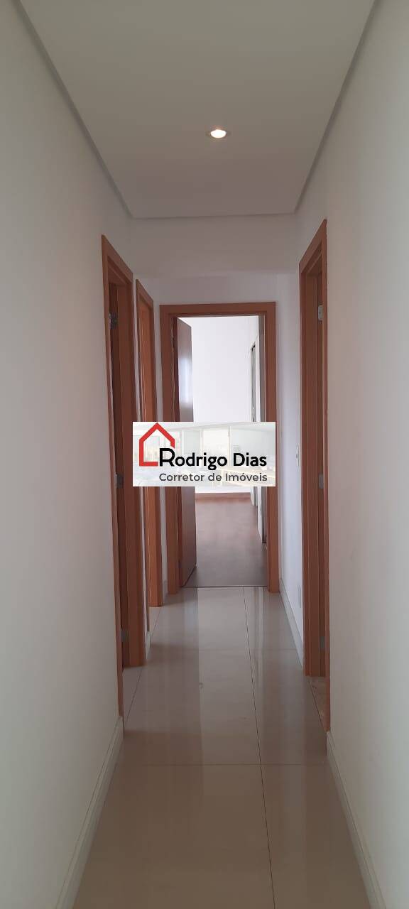 Apartamento para alugar com 3 quartos, 101m² - Foto 16