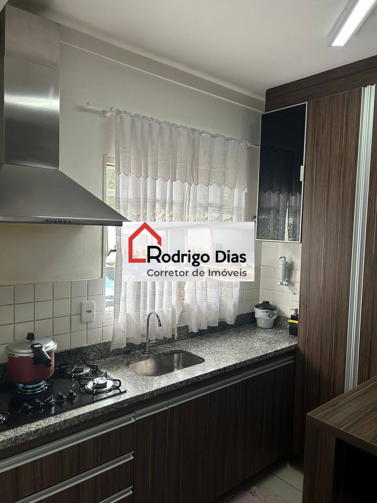 Casa de Condomínio para alugar com 3 quartos, 111m² - Foto 12