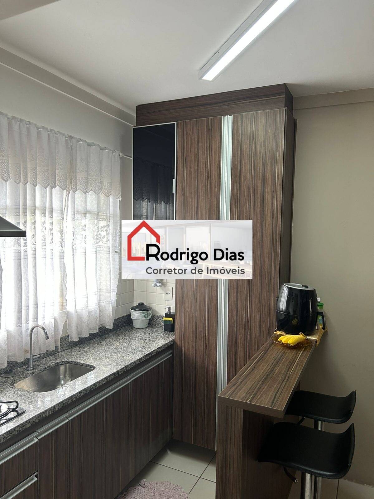 Casa de Condomínio para alugar com 3 quartos, 111m² - Foto 11