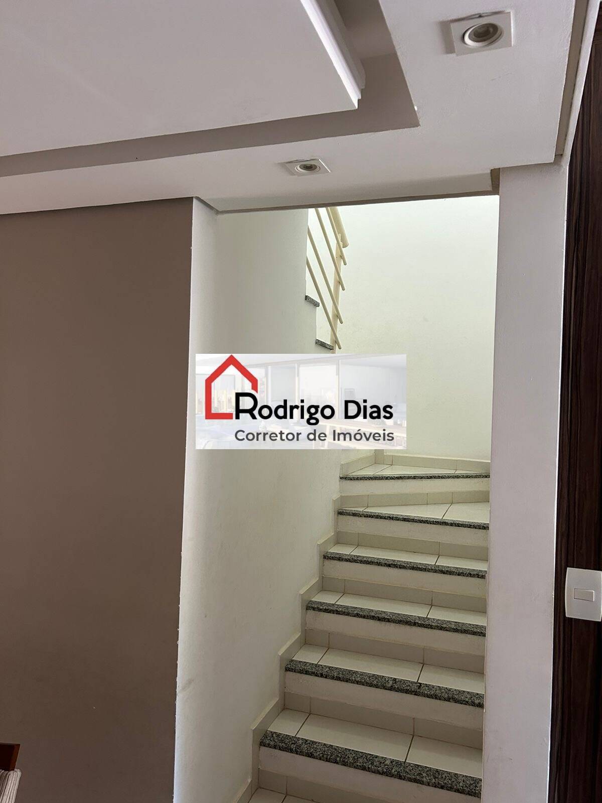 Casa de Condomínio para alugar com 3 quartos, 111m² - Foto 30