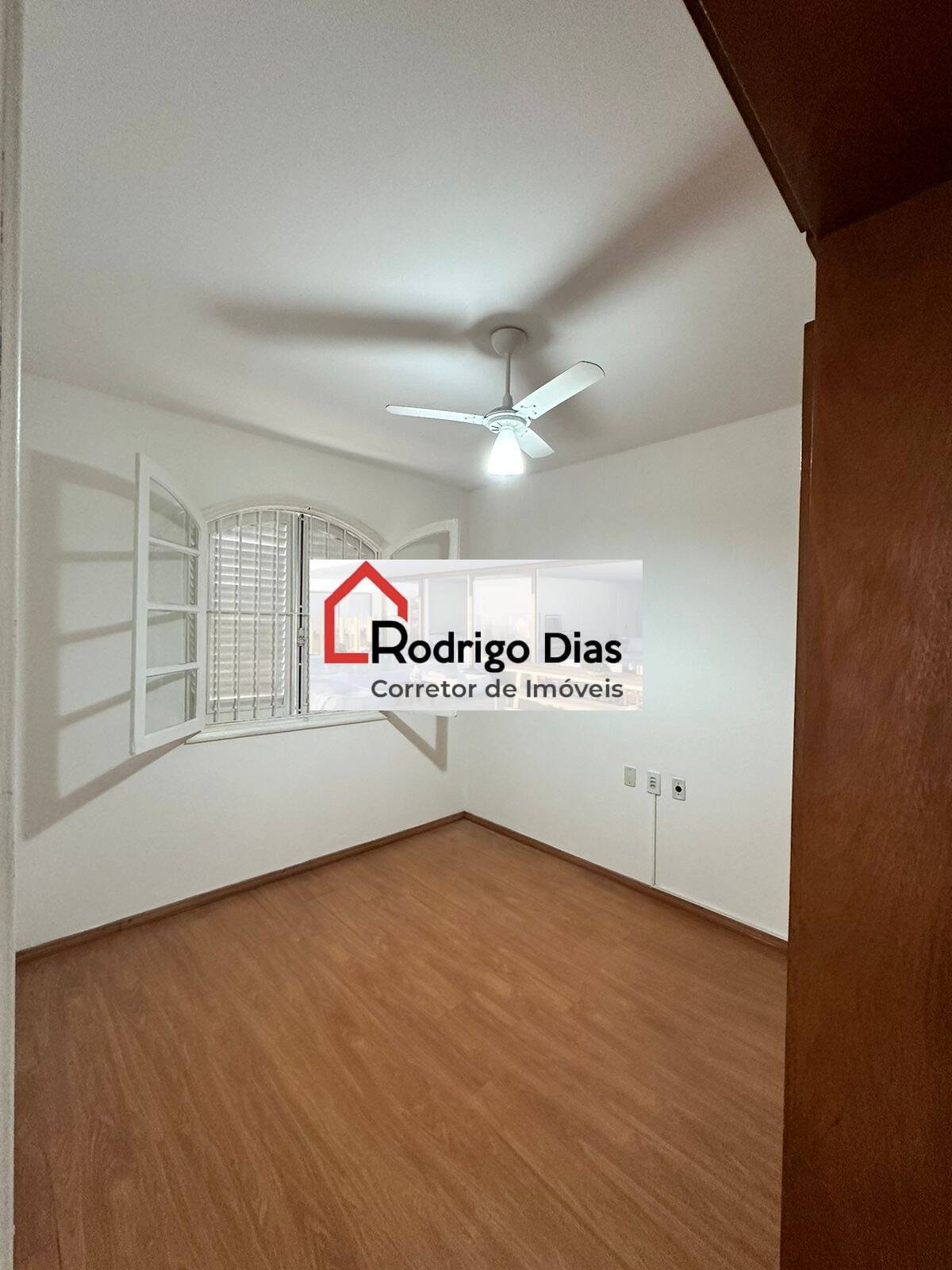 Casa à venda com 3 quartos, 178m² - Foto 18