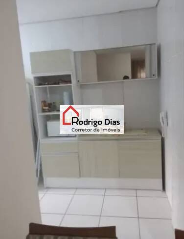 Apartamento para alugar com 3 quartos, 82m² - Foto 4