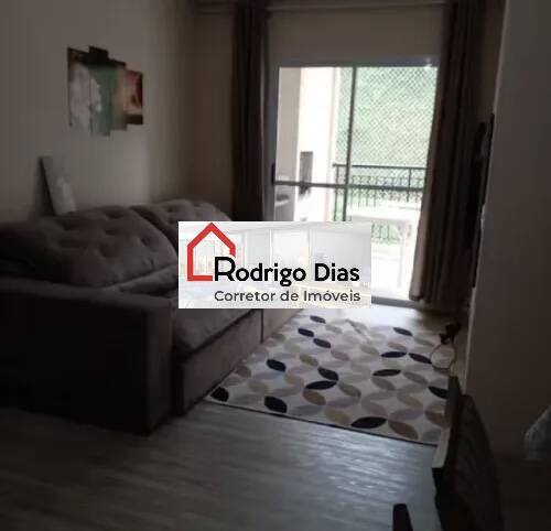 Apartamento para alugar com 3 quartos, 82m² - Foto 6