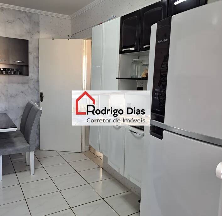 Apartamento para alugar com 2 quartos, 58m² - Foto 11