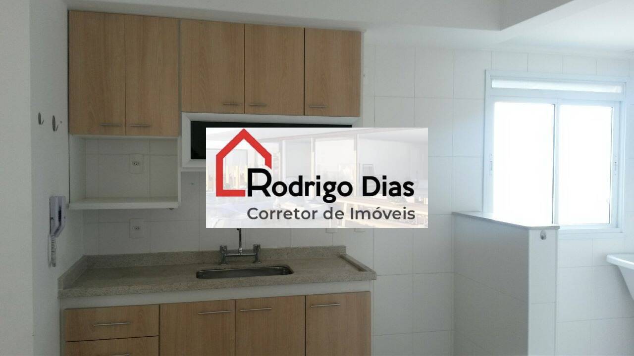 Apartamento à venda com 2 quartos, 72m² - Foto 4