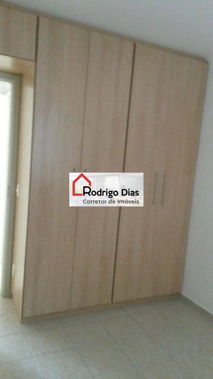 Apartamento à venda com 2 quartos, 72m² - Foto 13