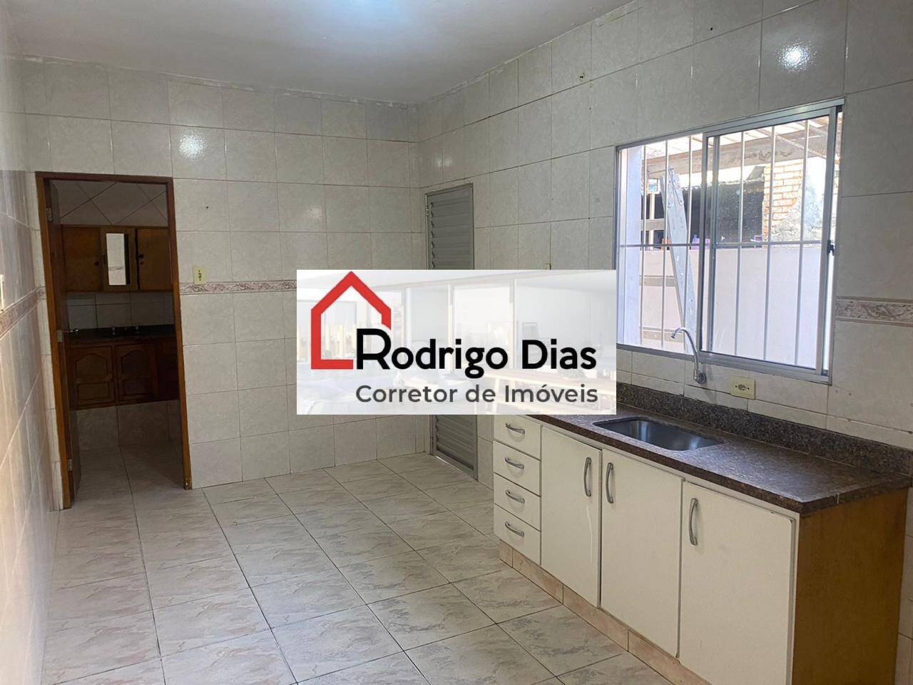 Casa à venda com 4 quartos, 127m² - Foto 10