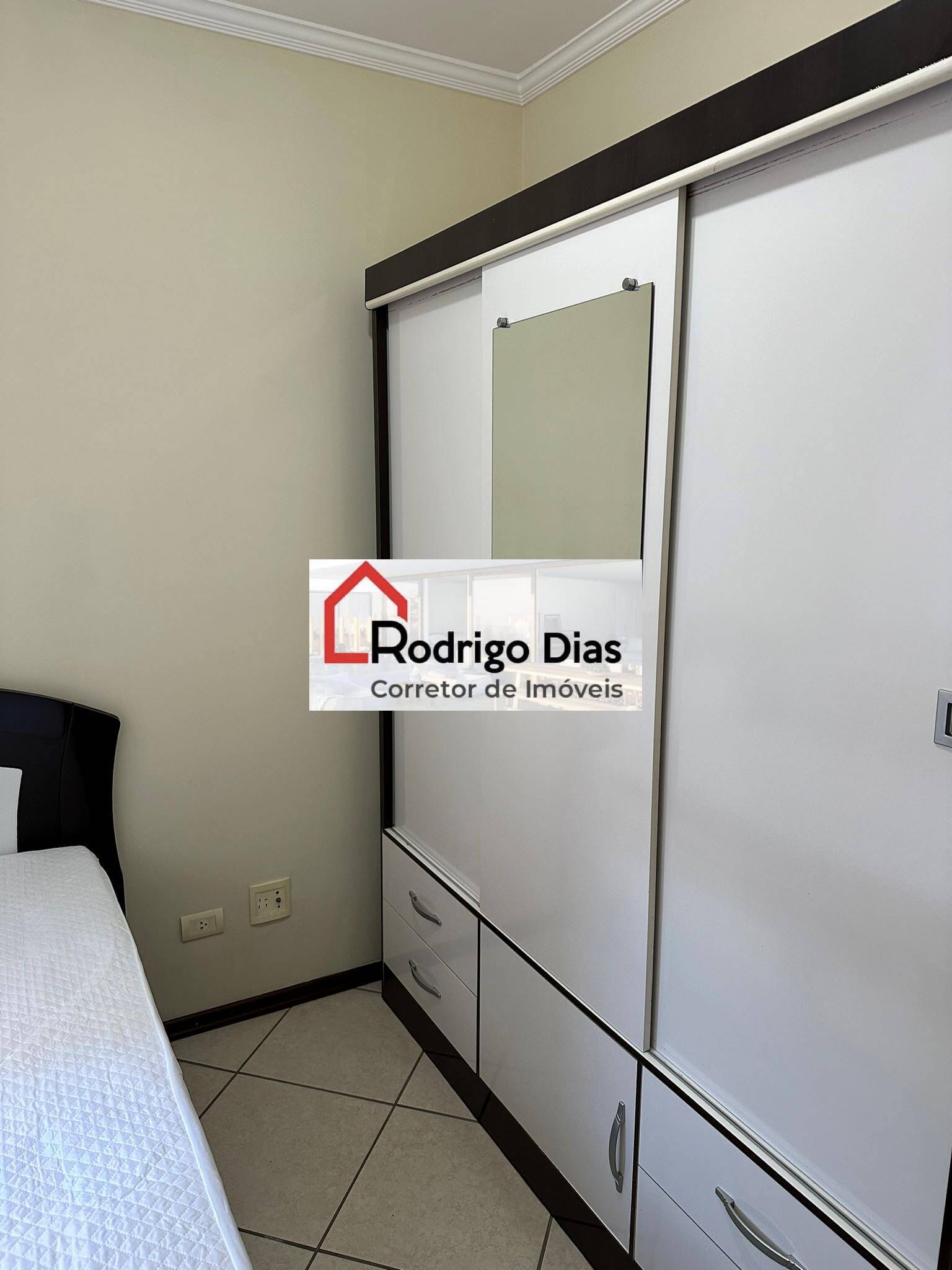 Apartamento para alugar com 3 quartos, 65m² - Foto 3