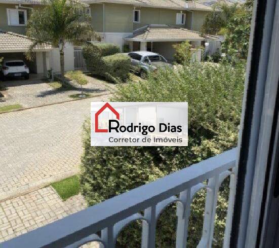 Casa de Condomínio para alugar com 3 quartos, 215m² - Foto 5