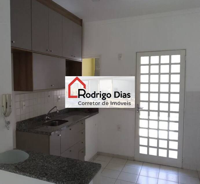 Casa de Condomínio para alugar com 2 quartos, 78m² - Foto 4