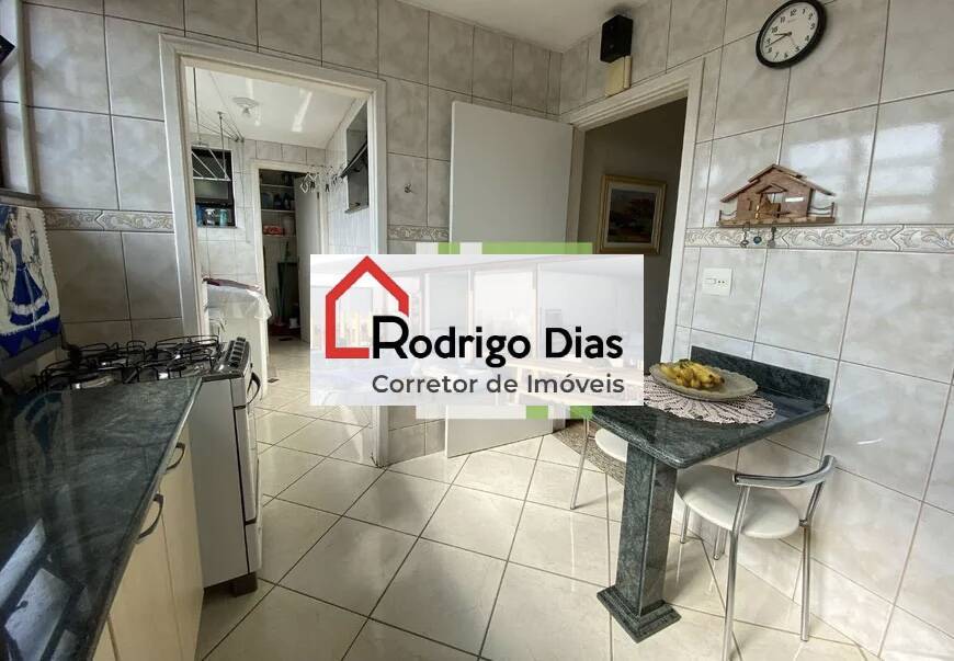 Apartamento à venda com 3 quartos, 86m² - Foto 15