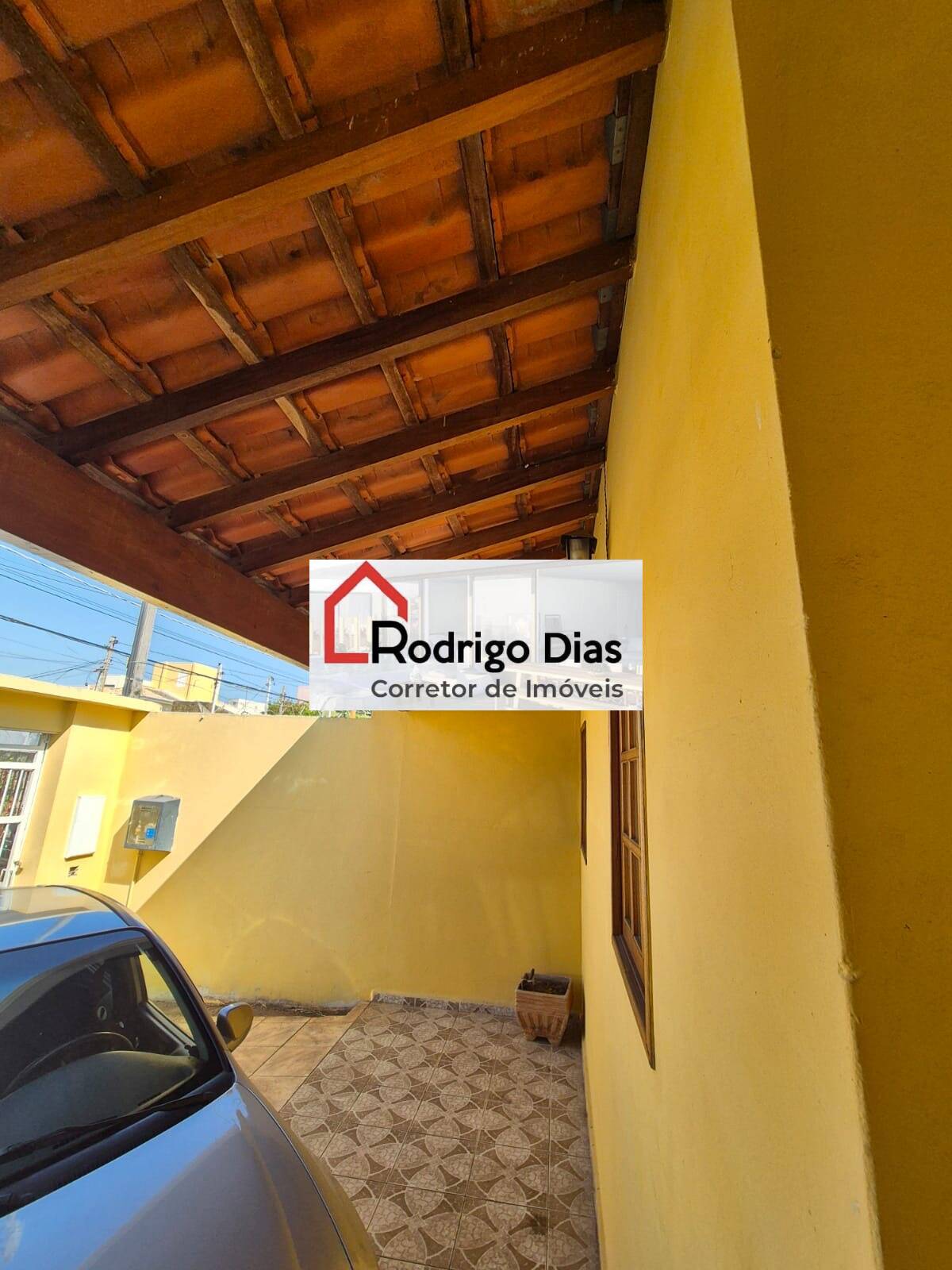 Casa à venda com 2 quartos, 140m² - Foto 3