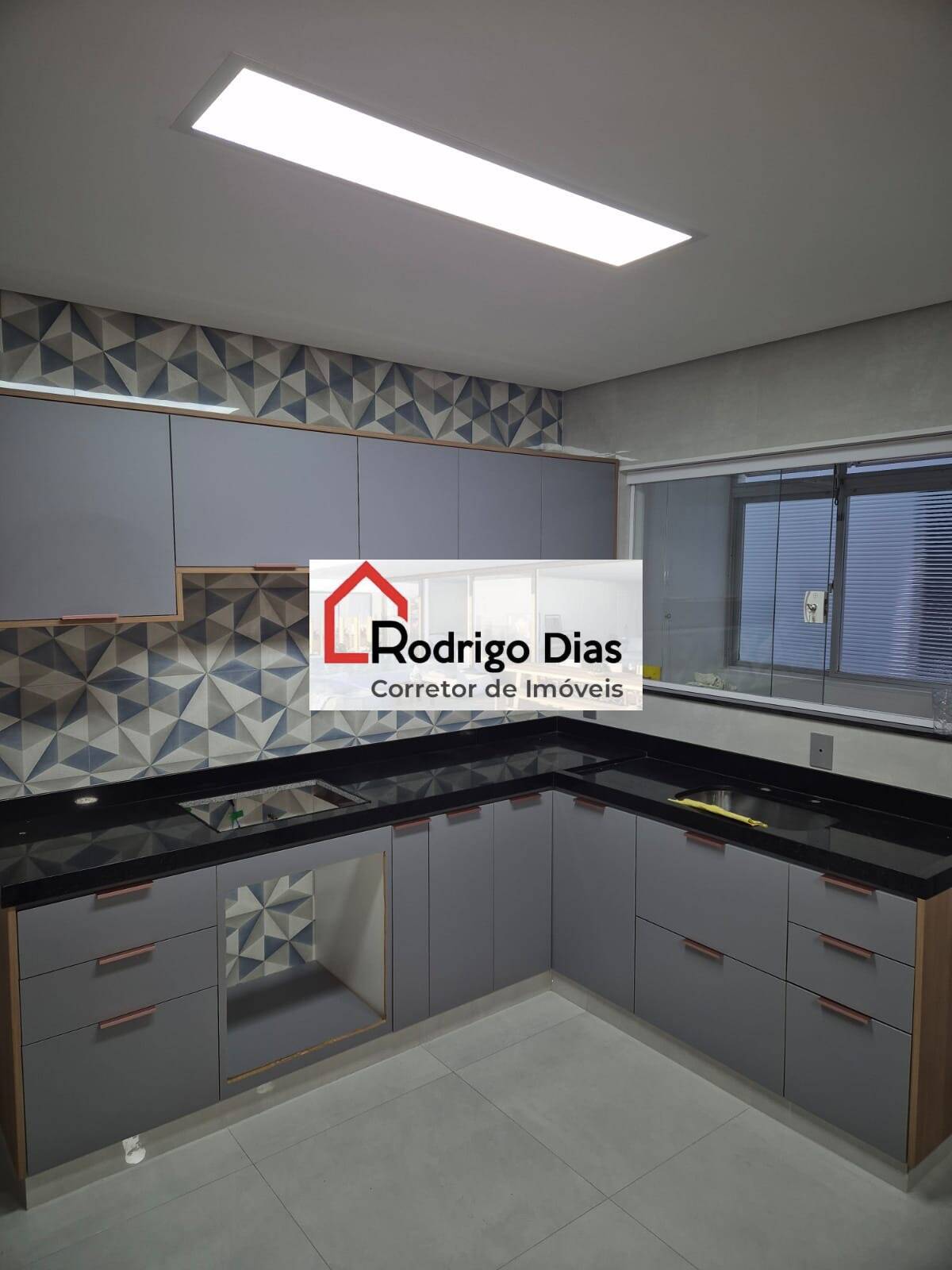 Apartamento à venda e aluguel com 3 quartos, 86m² - Foto 12