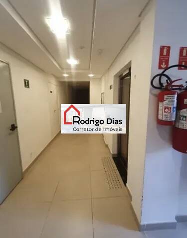 Apartamento à venda com 2 quartos, 68m² - Foto 3