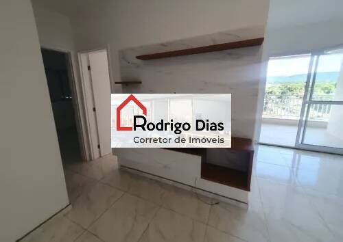 Apartamento à venda com 2 quartos, 68m² - Foto 1