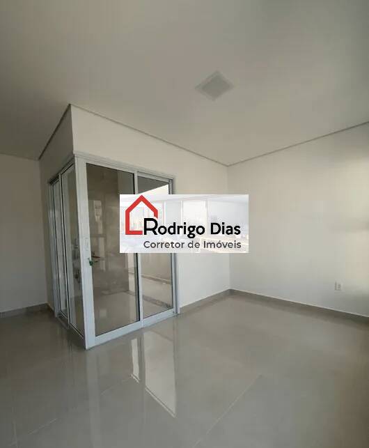 Casa para alugar com 3 quartos, 151m² - Foto 13