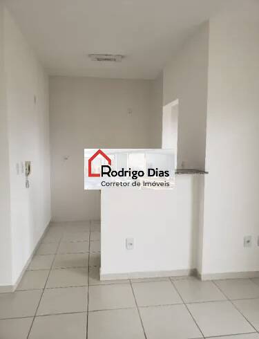 Apartamento para alugar com 2 quartos, 55m² - Foto 4