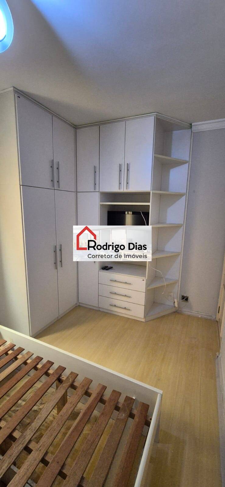 Apartamento à venda com 2 quartos, 56m² - Foto 11