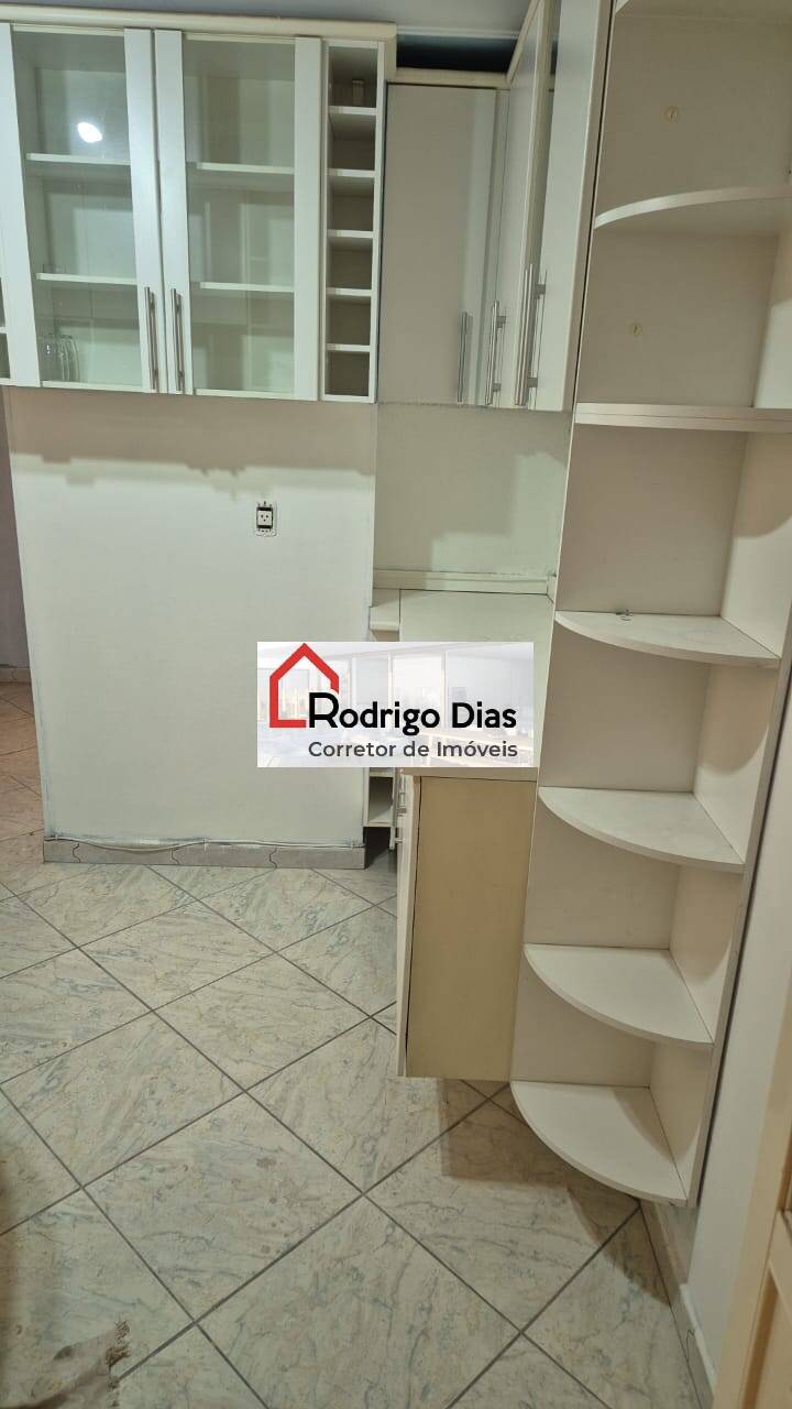 Apartamento à venda com 2 quartos, 56m² - Foto 14