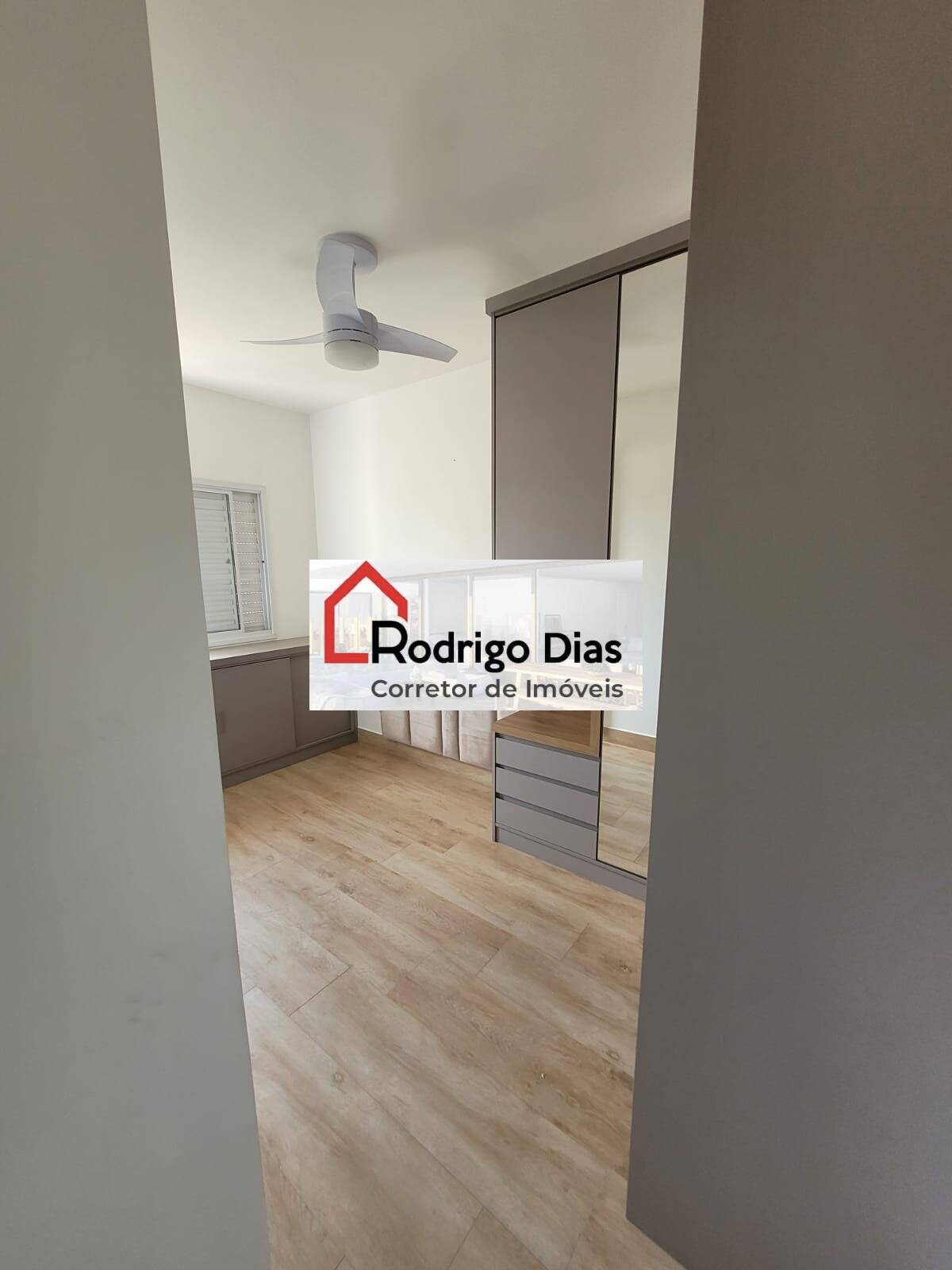 Apartamento à venda com 2 quartos, 60m² - Foto 14