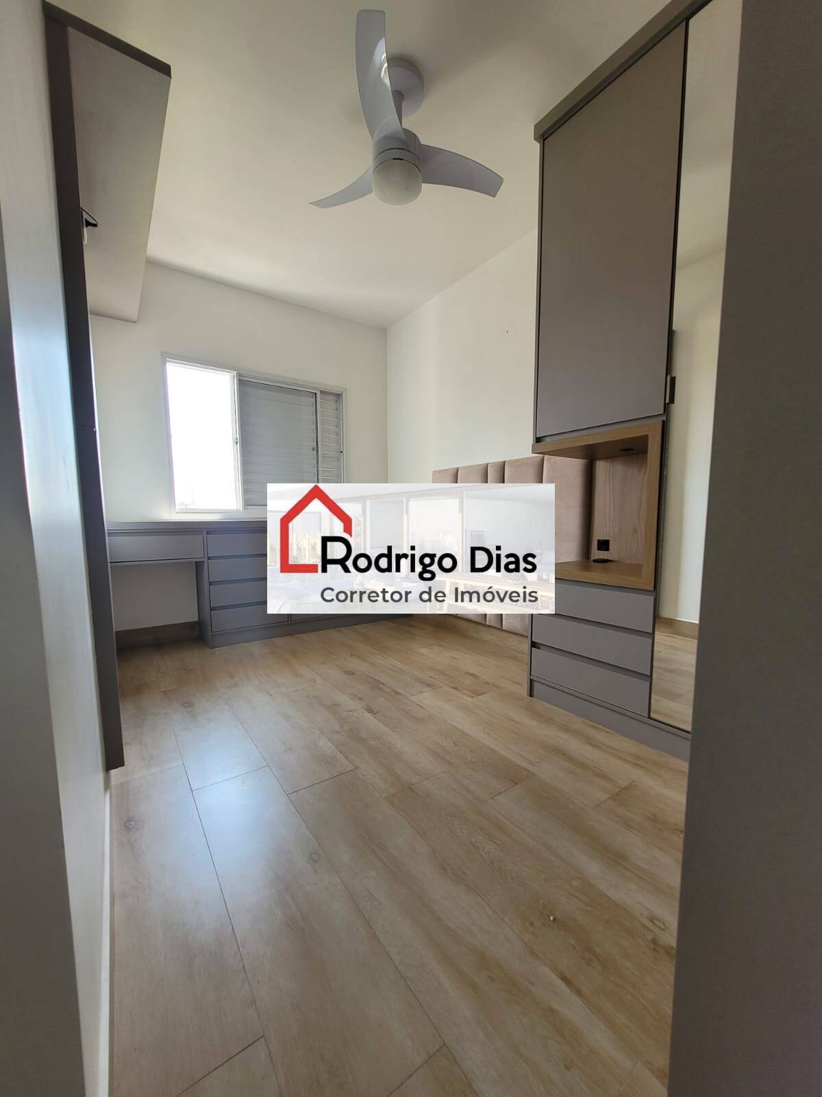 Apartamento à venda com 2 quartos, 60m² - Foto 25