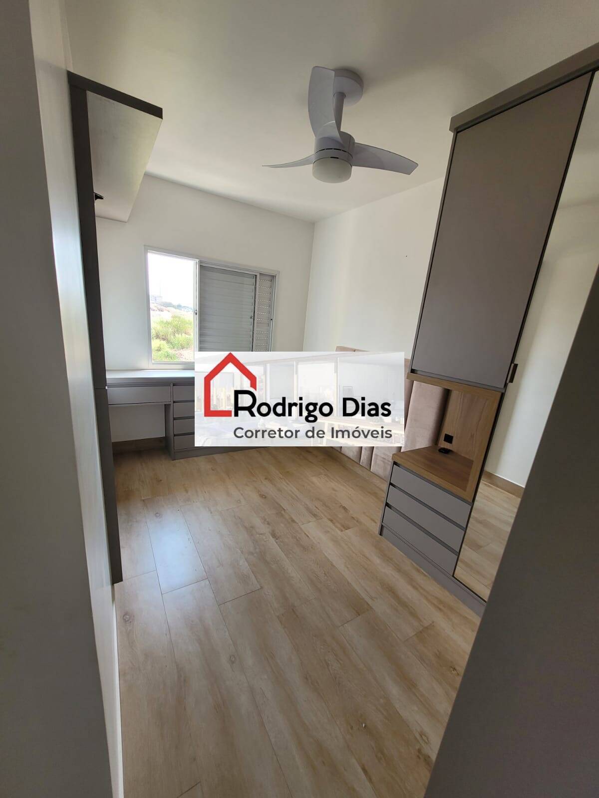 Apartamento à venda com 2 quartos, 60m² - Foto 27