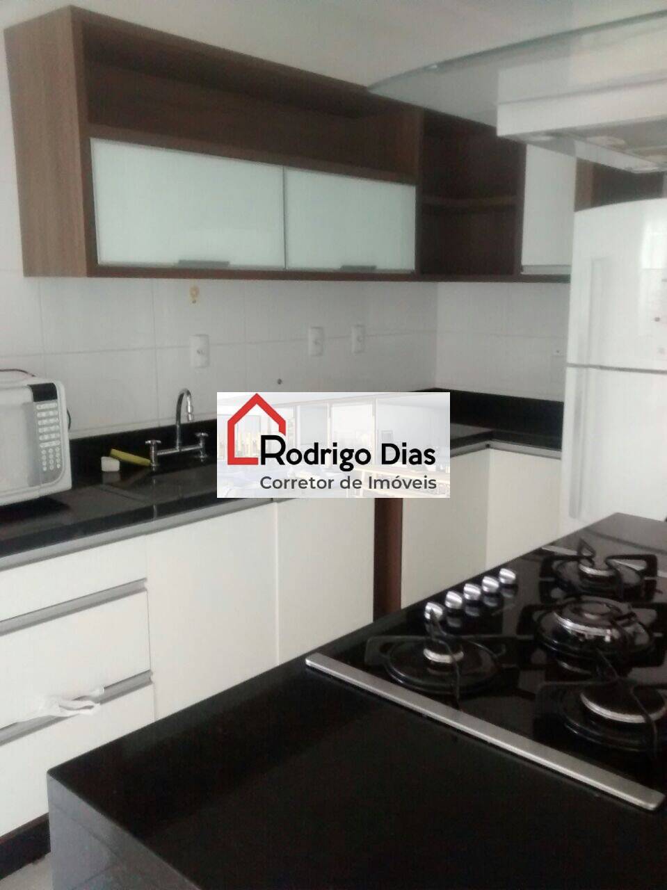 Apartamento para alugar com 3 quartos, 87m² - Foto 3