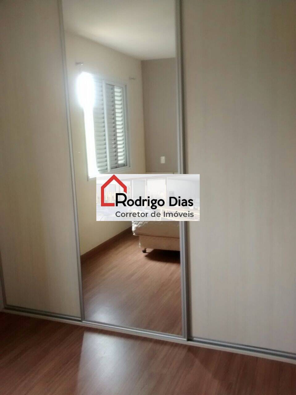 Apartamento para alugar com 3 quartos, 87m² - Foto 9