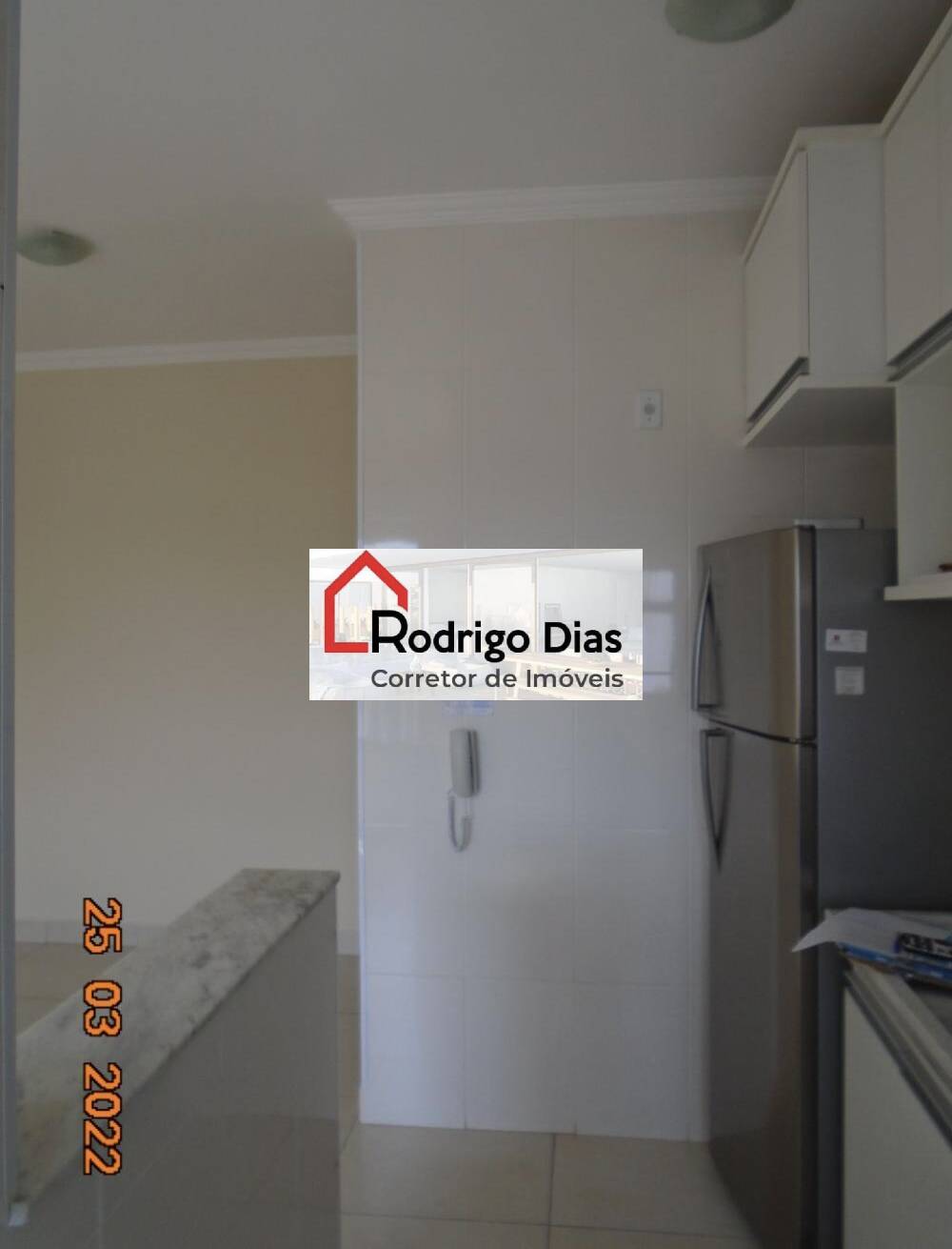 Apartamento à venda com 2 quartos, 47m² - Foto 2