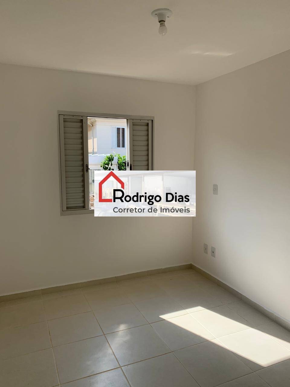 Casa de Condomínio para alugar com 3 quartos, 125m² - Foto 15