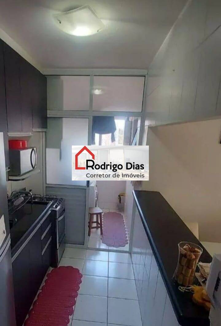 Apartamento à venda com 3 quartos, 71m² - Foto 19